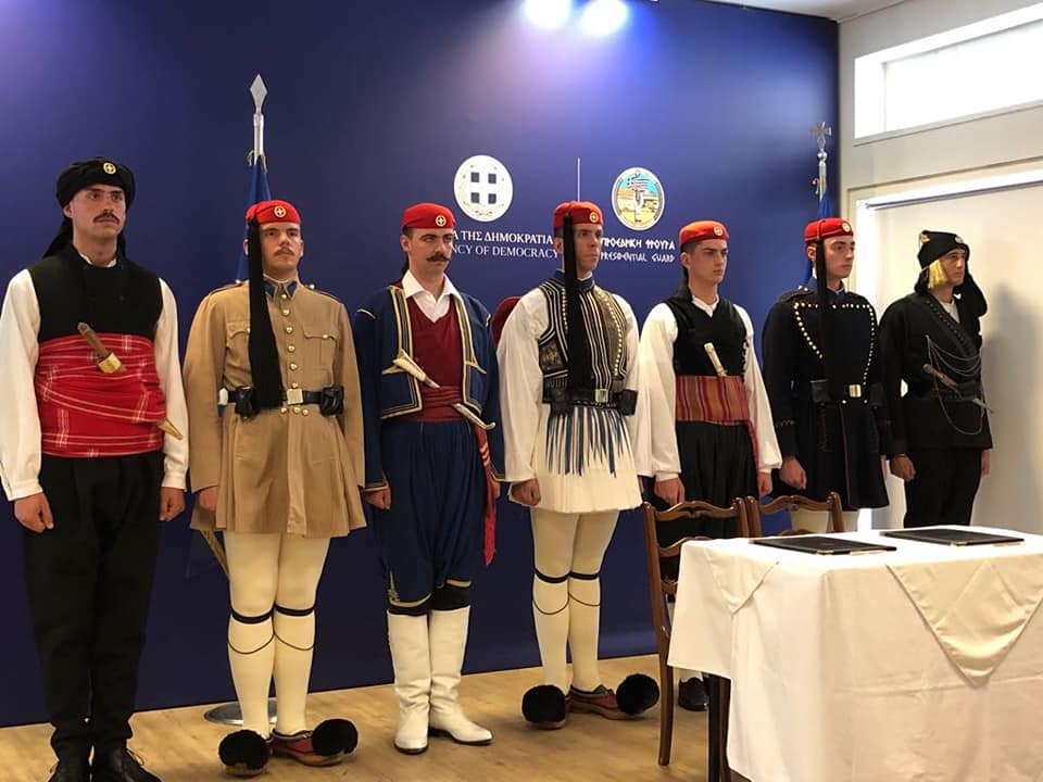 Και η Θρακιώτικη παραδοσιακή φορεσιά πλέον στην Προεδρική Φρουρά!