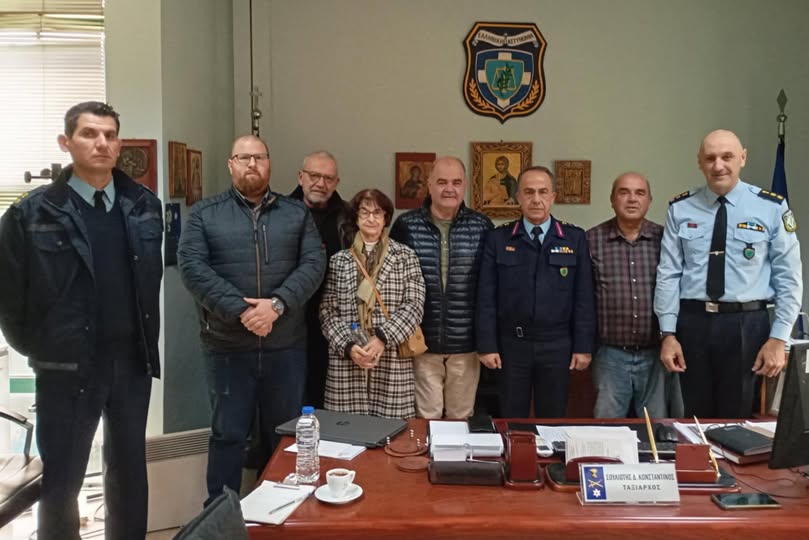 Φιλόζωοι Κομοτηνής σε Αστυνομικό Δντη Ροδόπης :"ούτε ένας δράστης δεν έχει συλληφθεί ποτέ στην Ροδόπη για τις δηλητηριάσεις ζώων "