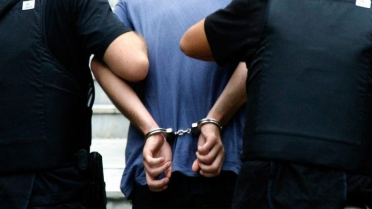 Ξάνθη:30χρονος κρατούσε παρά τη θέλησή της και έδερνε 79χρονη από τη Σουηδία
