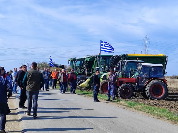Μεγάλη και δυναμική Πανθρακική κινητοποίηση αγροτών στην Κομοτηνή-Πήγαν στα γραφεία του ΟΠΕΚΕΠΕ (web tv φωτογραφίες)