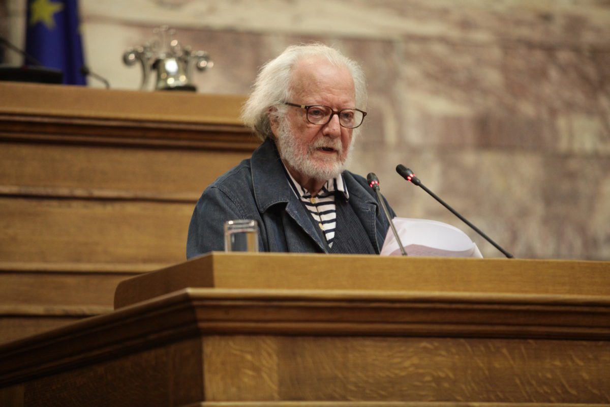 Ο Ροβήρος Μανθούλης από την Κομοτηνή-Ένα μεγάλο αφιέρωμα στον μεγάλο Έλληνα σκηνοθέτη στη γενέθλια πόλη-Στο Μέγαρο Μουσικής Κομοτηνής