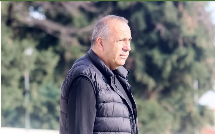 Η εντός έδρας ήττα από τη Δόξα "τελείωσε" τον Περικλή Αμανατίδη από τον πάγκο του Πανθρακικού
