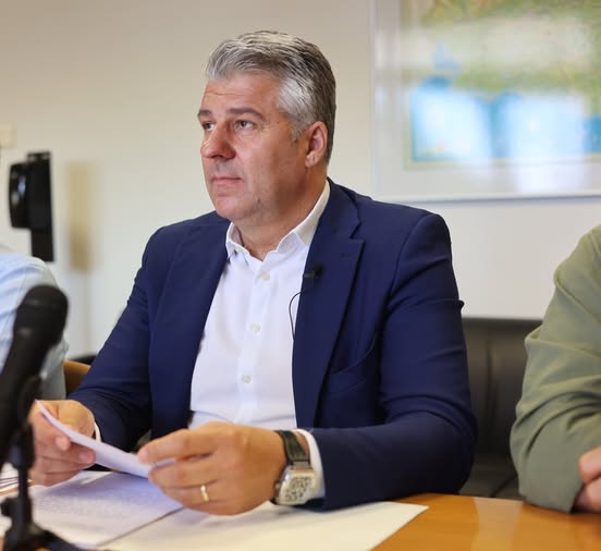 Περιφέρεια Ανατολικής Μακεδονίας και Θράκης: Συνεχίζεται η λειτουργία του Ξενώνα Φιλοξενίας Κακοποιημένων Γυναικών Κομοτηνής μέχρι το 2029 με αυξημένη χρηματοδότηση