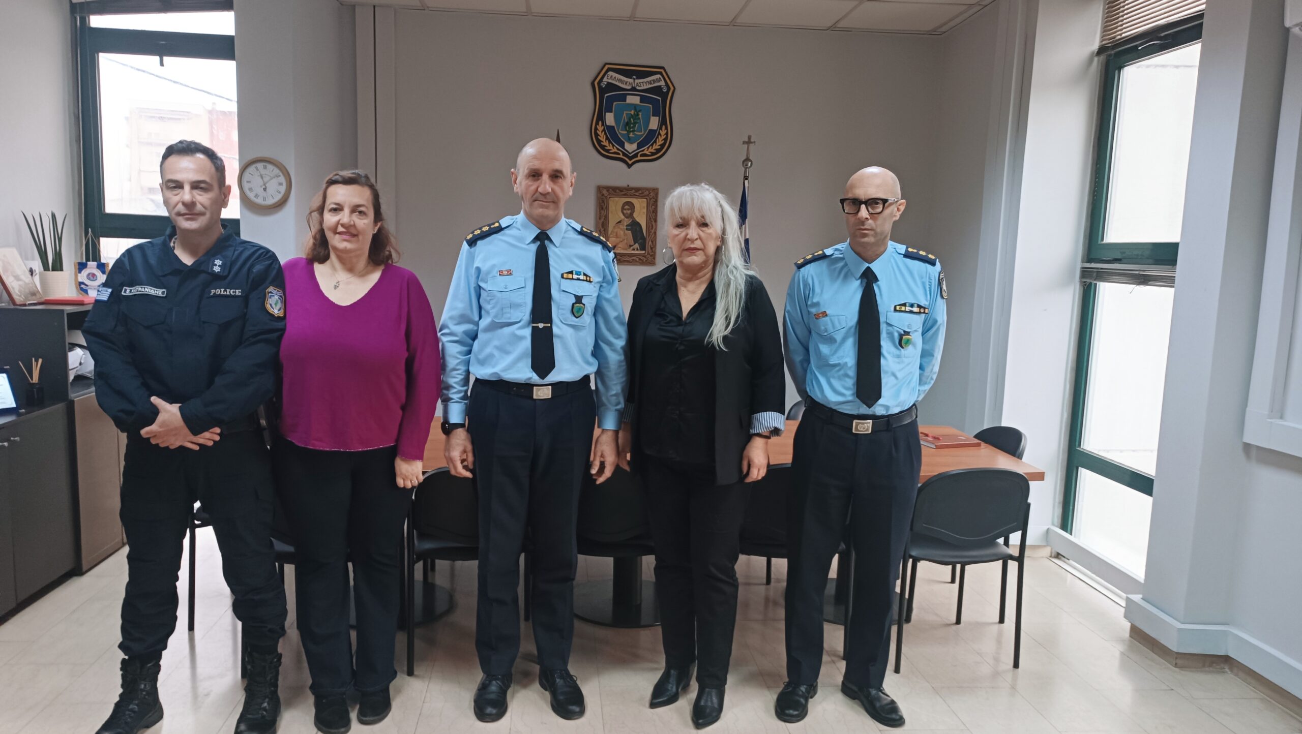 Ενωση Αστυνομικών Υπαλλήλων Ροδόπης:μικρά και μεγάλα ζητήματα συζητήθηκαν σε συναντήσεις με τον Αστυνομικό Δντη Ροδόπης και τη νέα Δκτρια της Σχολής Αστυνομίας Κομοτηνής