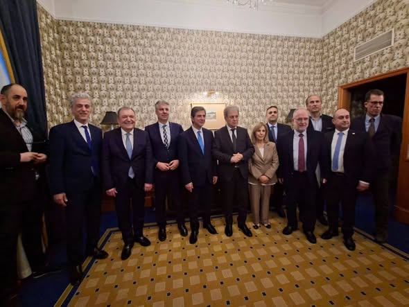 Στη Σόφια αποστολή αυτοδιοικητικών και στελεχών, με επικεφαλής τον Περιφερειάρχη Χριστόδουλο Τοψίδη